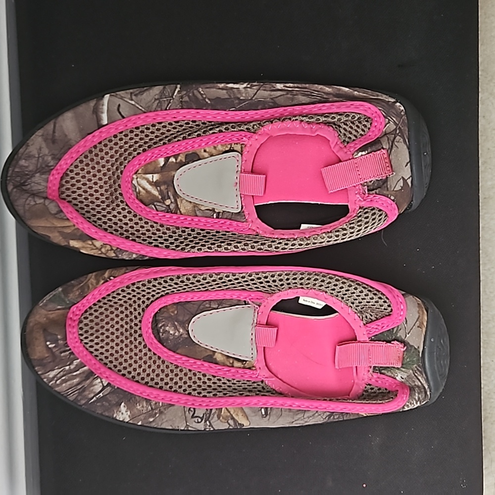 water shoes for kids